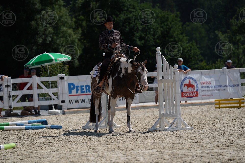 s_A9_06757.JPG